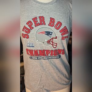 New England Patriots graphic tee